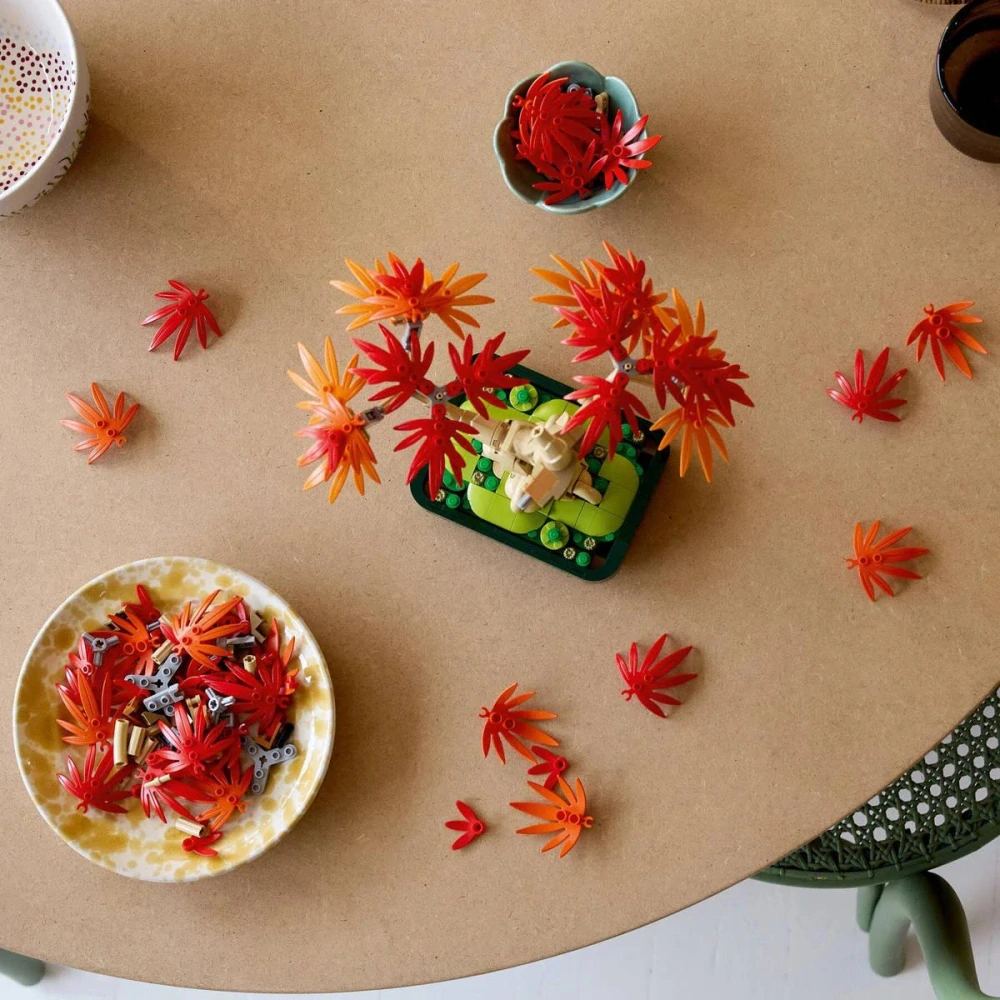 LEGO BOTANICALS Bonsaj japonský červený javo